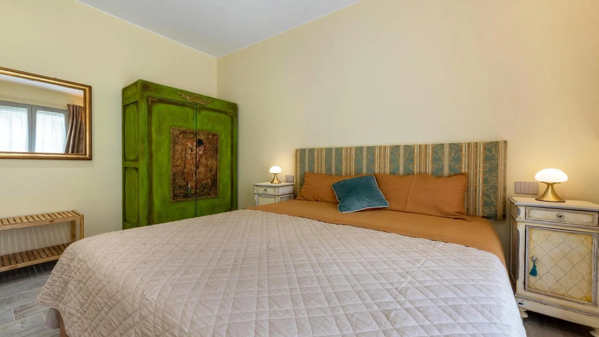 Abaye 2 Pinot - Charm Adults Only Apartment Soiano Del Lago