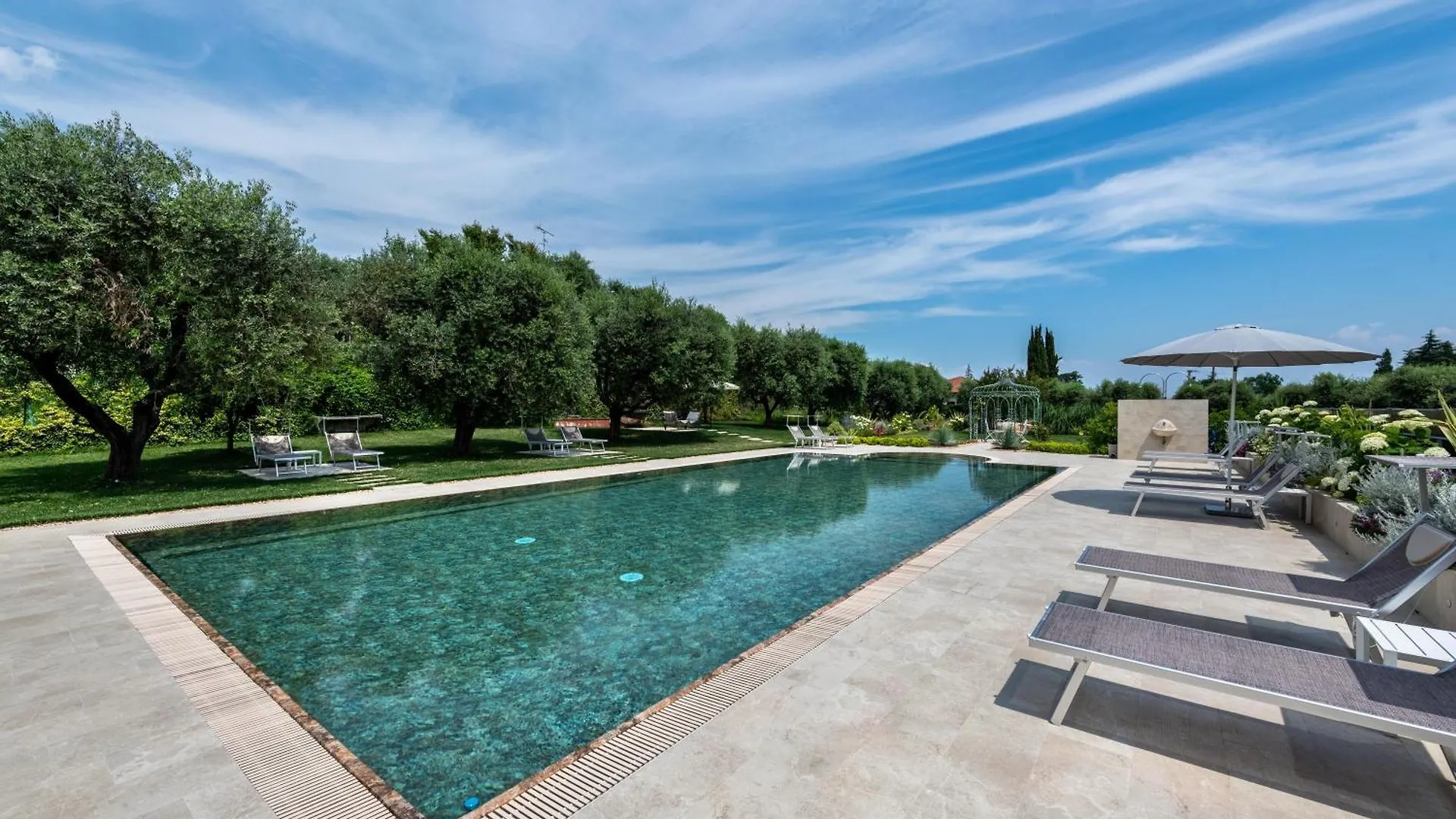 Abaye 2 Pinot - Charm Adults Only Apartment Soiano Del Lago Italy