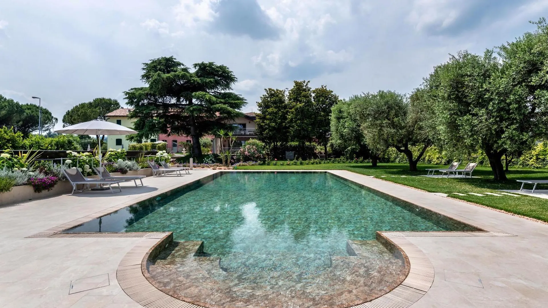 Abaye 2 Pinot - Charm Adults Only Apartment Soiano Del Lago Italy